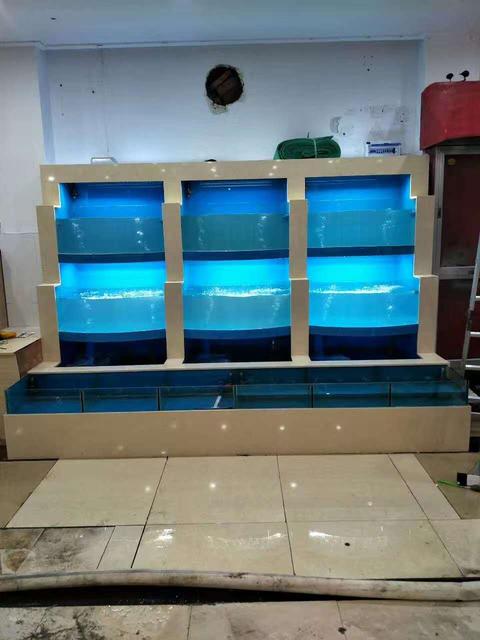扬州鱼缸定做:去玻璃厂定做鱼缸可以吗 鱼缸