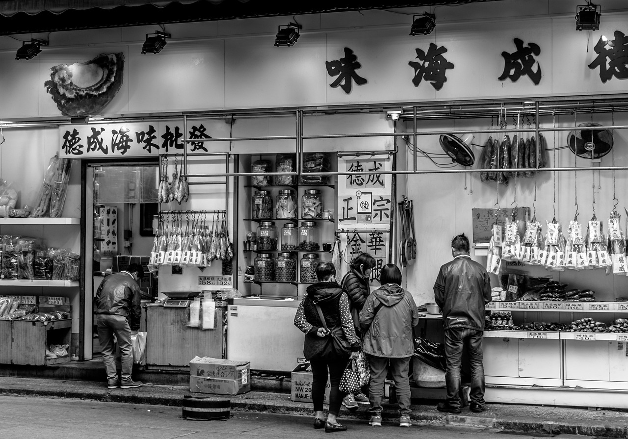大庆哪里有卖鱼缸的实体店铺啊电话 （大庆哪里有卖鱼缸的实体店铺啊电话号码） 观赏鱼市场（混养鱼） 第2张