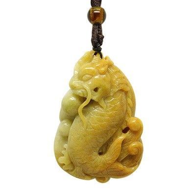 龙鱼挂件的寓意和象征：龙鱼挂件在中国传统文化中具有丰富的寓意和象征意义
